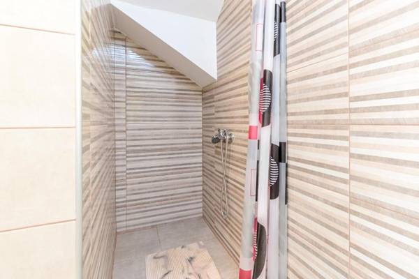 House Klara With Sauna and pool