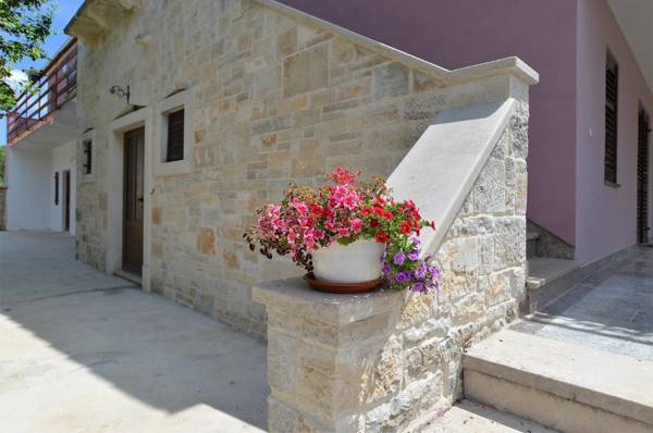 Holiday home Valter 2136