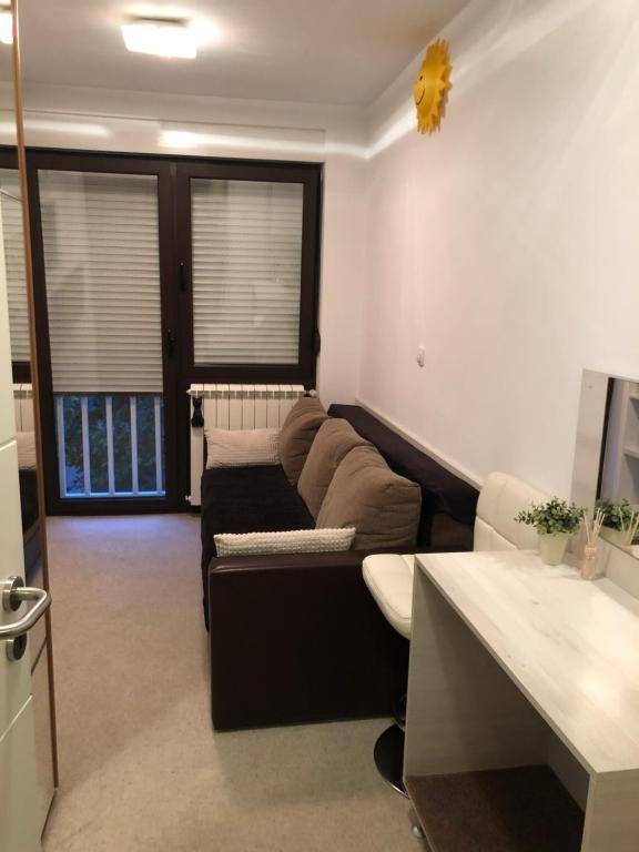 Apartment Sweet Dreams