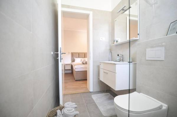 House Tony with private pool parking near beach - AE1432