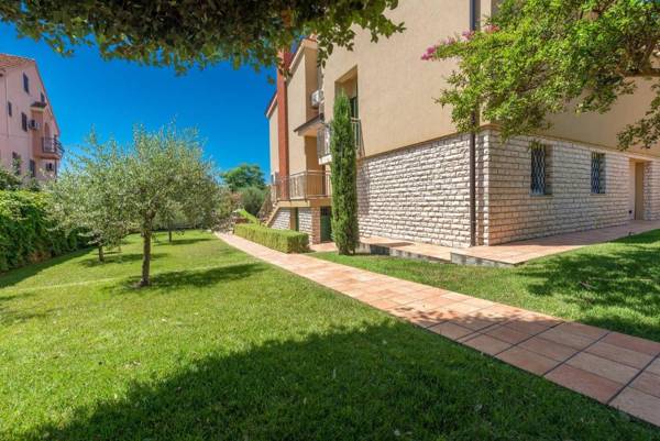 Villa Lux Nina with six bedrooms private pool sauna - AE1179