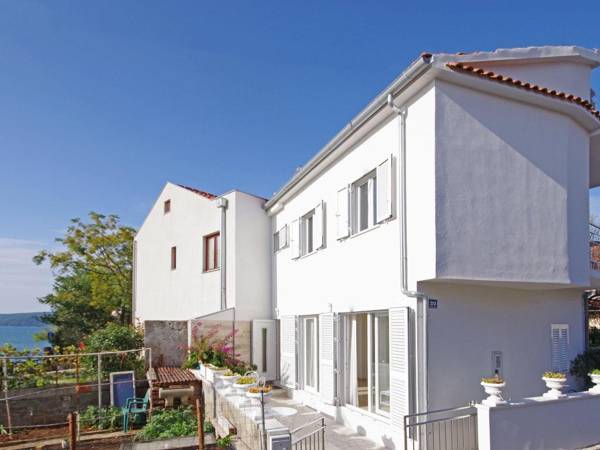 Modern Holiday Home in Zadar with Terrace