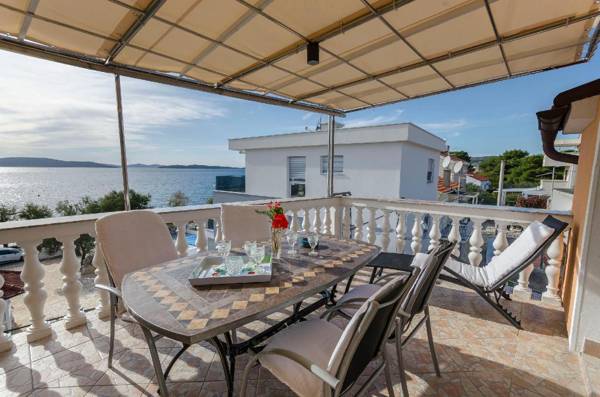 Apartments Ivanka on the beach