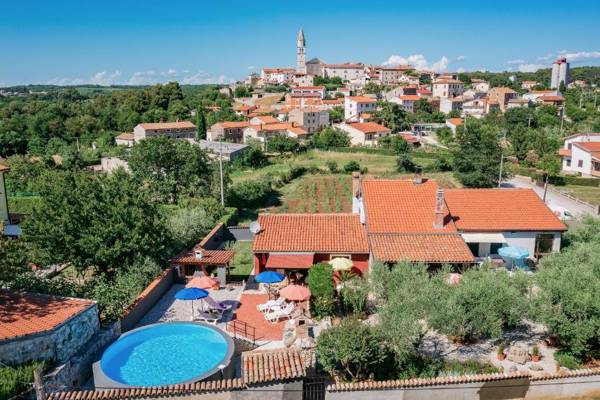 Apartment with pool Visnjan