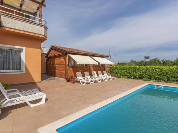 Modern apartment for families who want to enjoy a peaceful holiday