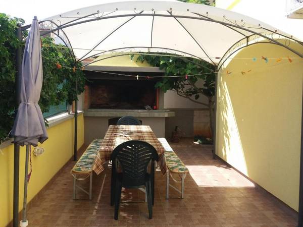 Apartments Vanja - terrace & BBQ