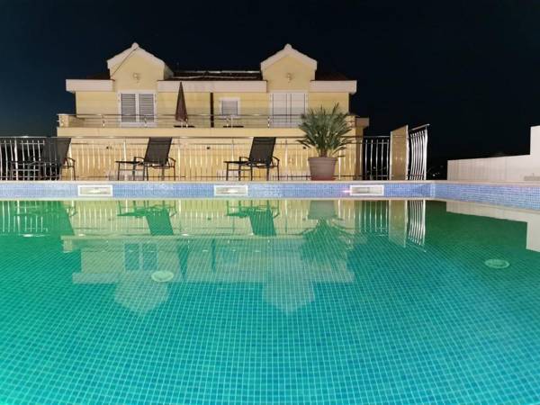 Apartments Villa Moonlight