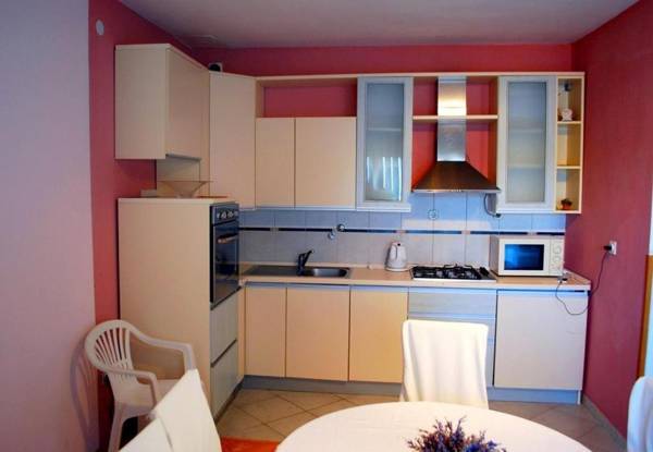 Apartments Hazi 1 - 150m from sea