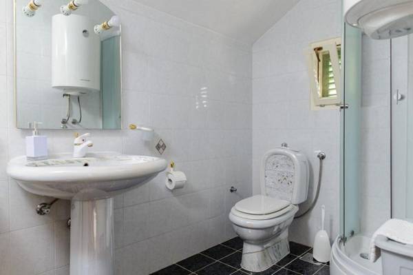 Apartment Bozo - sea view