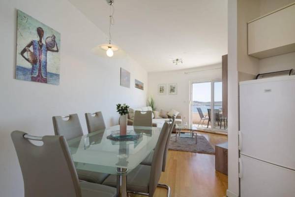 Apartment Pery - sea view