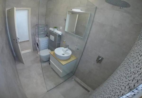 Apartment Slavena - with pool