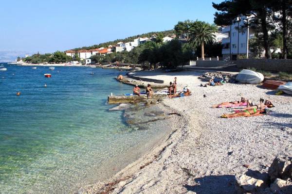 Apartments with a parking space Mastrinka Ciovo - 18954