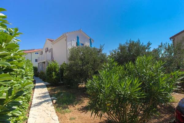 Apartments Villa Tribunj