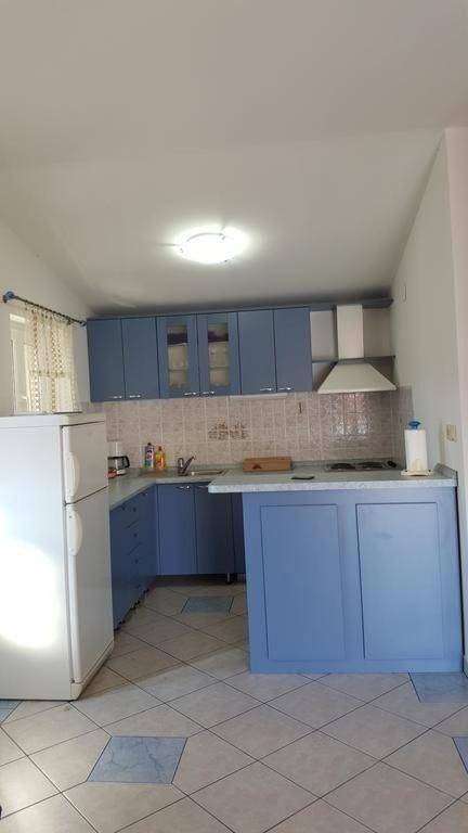 Apartment Mara Tribunj