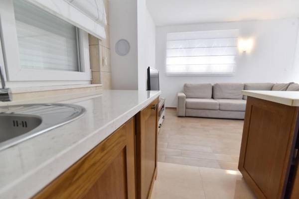 Villa Village Idylle with heated pool sauna jacuzzy and private parking