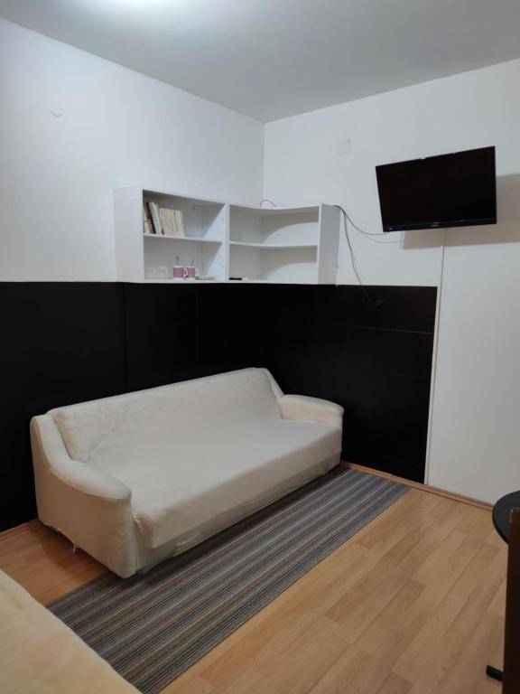 Private Accommodation Raspudic