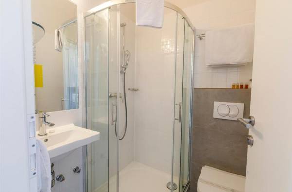 Annex building of Art Hotel