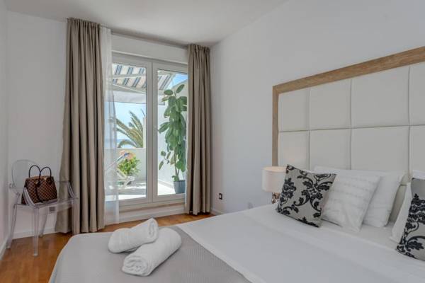 Beachfront Holiday Apartments