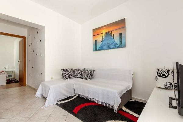 Apartments Jurica - 300 m from sea