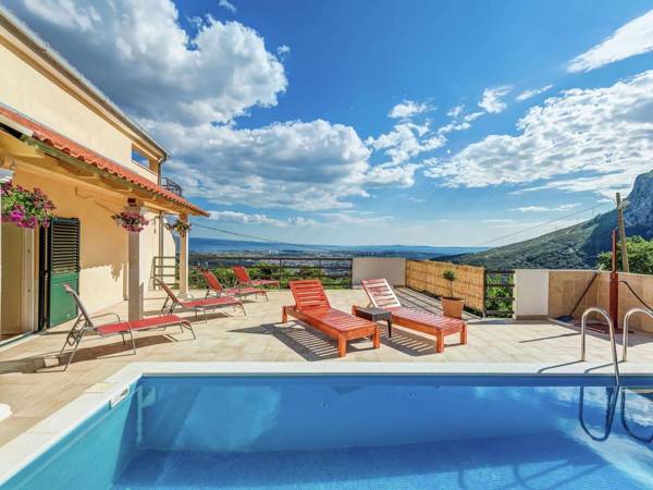 Modern Villa in Soline near Sea