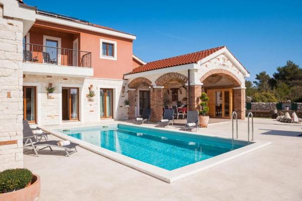 Villa Mediterranean Paradise