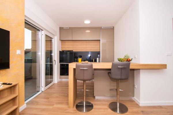 Apartments Luxury Golden Suites