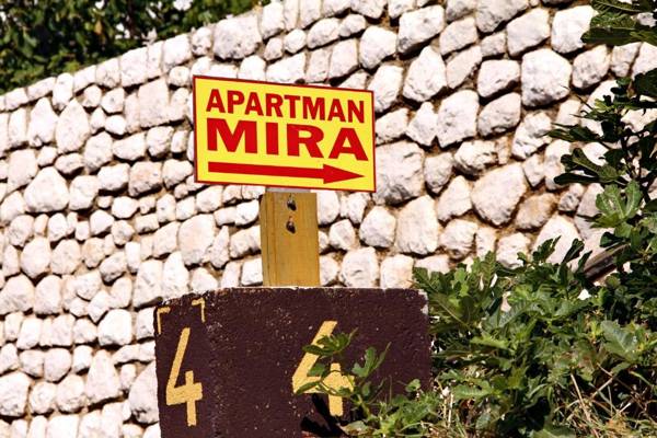 Apartment Mira
