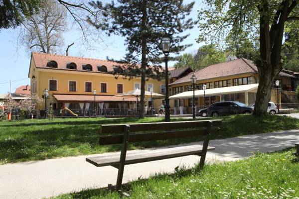 Hotel Lavica