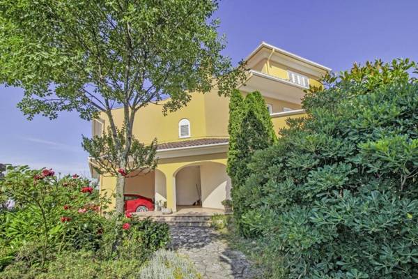 Leandra in Rovinjsko Selo * Istrien