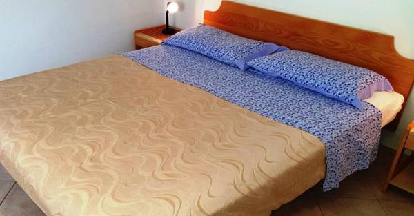 CECILLIA Mare Apartments