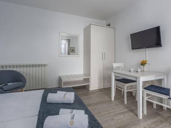 Modern one bedroom apartment with terrace near the beach and centre of Rovinj