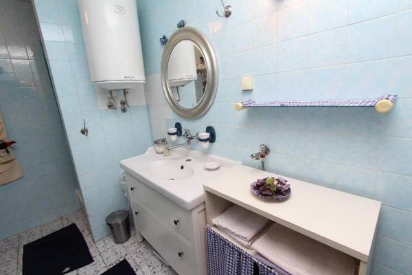 Apollonio Comfort Two-bedroom Apartment