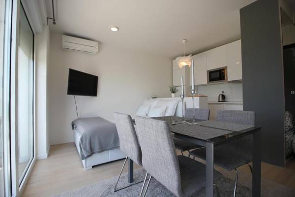 Studio apartment Miramare