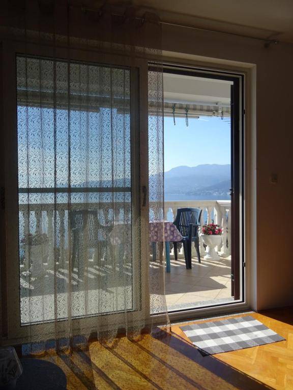 Apartman Lamia s pogledom na more