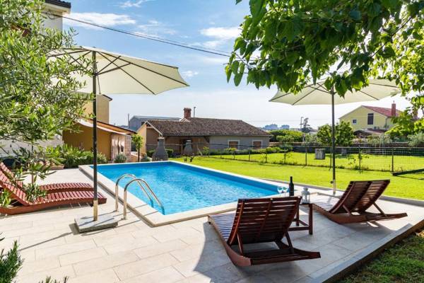 Holiday Home Casa Luigia