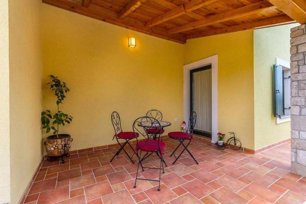 Holiday Home Casa Luigia