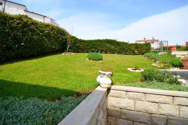 Apartments Bovarovic