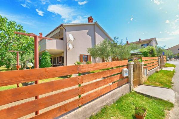 Apartments Chiara 877