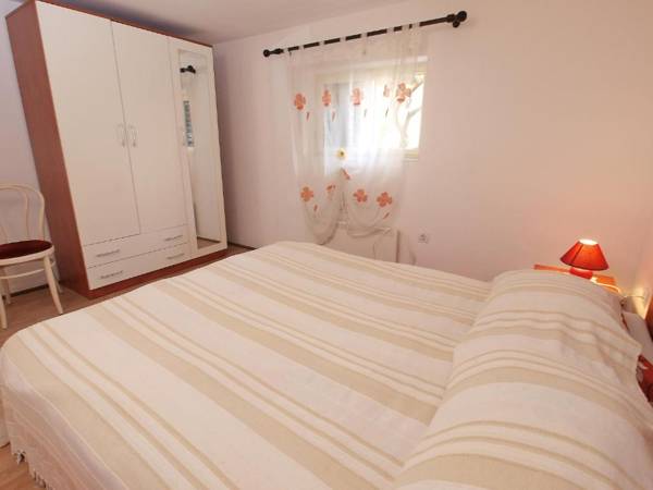 Apartments Ivanka 1056