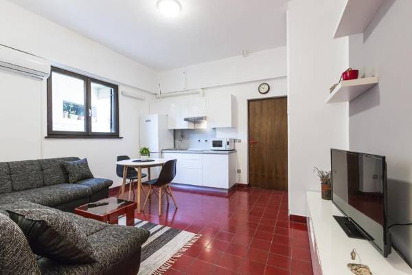 Cosy apartment near the see with grill