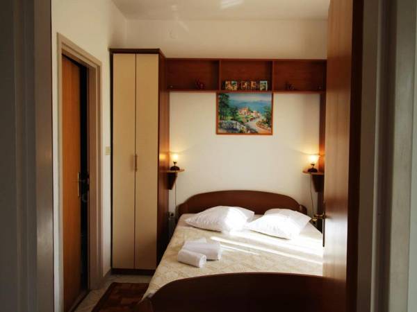 Apartment for two person near the sea and city center