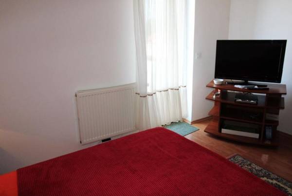 Apartment Ljubica for two people