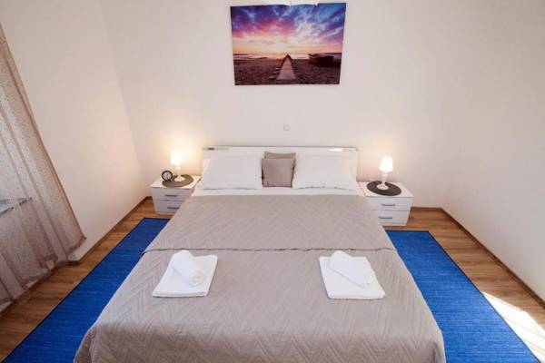 Holiday home with two sleeping rooms pets Willkommen