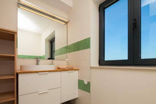 Luxury Villa Eligo with private pool and sea view