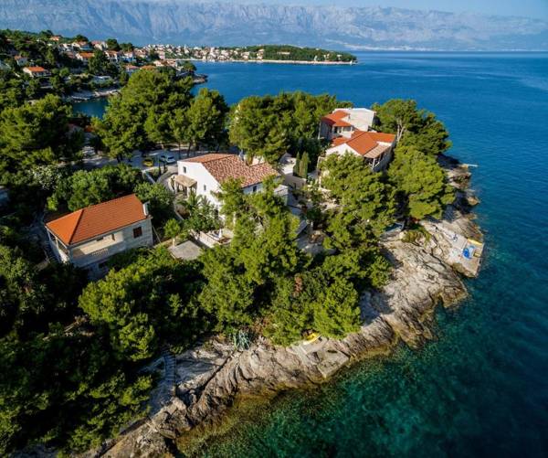 Luxury Beachfront Villa Brac Bliss with private pool at the beach on Brac island - Sumartin