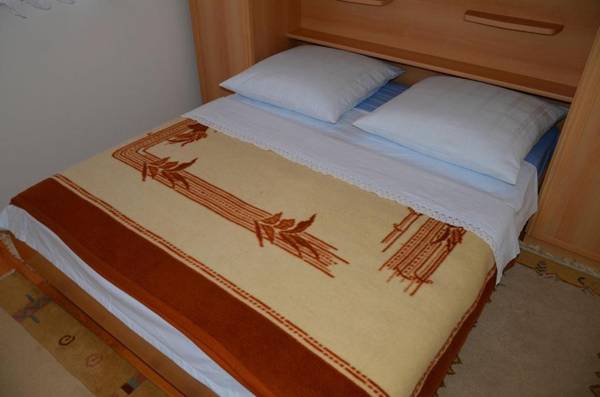 Apartments Iva - sea view