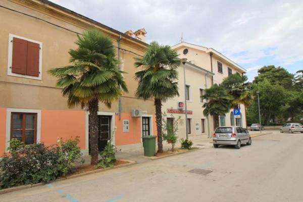 Apartment Noemi in city center