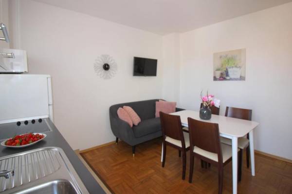 Apartments Andrea near beach