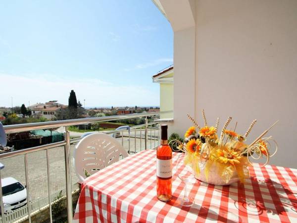 Apartment ideal for couples with free Wi-Fi air-conditioning and parking