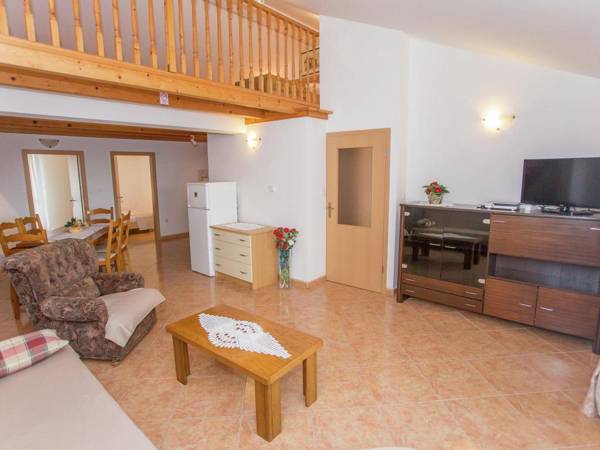 Cozy apartment in quiet surroundings only 600m from the sea.